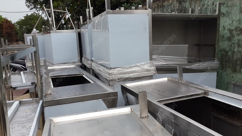 Đa Hình gia công, sản xuất bộ hút mùi - bàn bếp bằng inox chất lượng cao