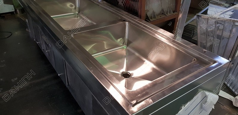 Đa Hình gia công, sản xuất bộ hút mùi - bàn bếp bằng inox chất lượng cao
