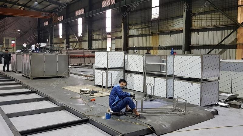 Gia công, sản xuất thùng bảo ôn theo yêu cầu tại Xưởng cơ khí Đa Hình