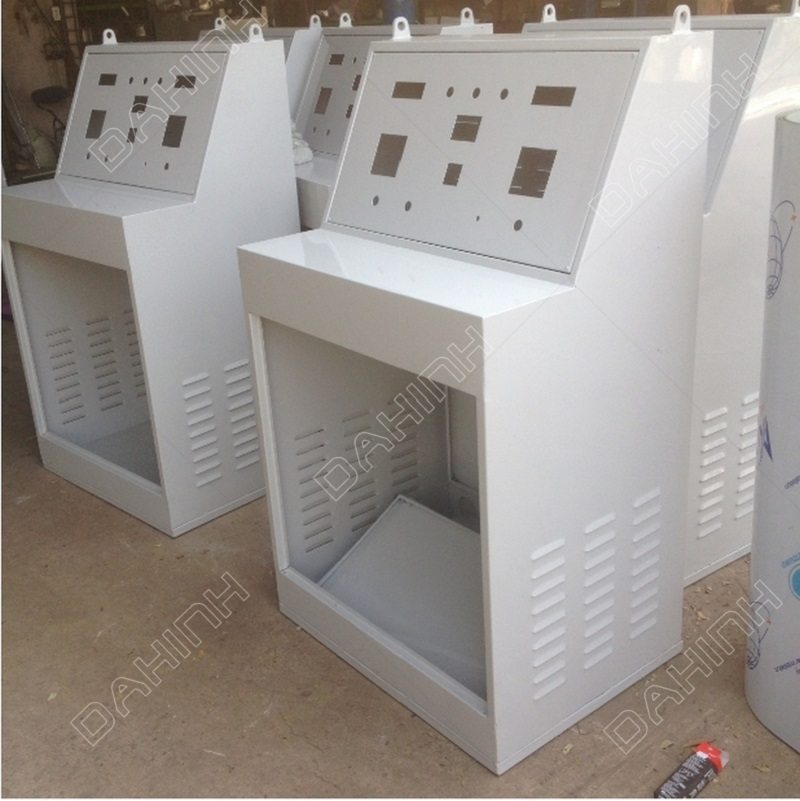 Gia công tủ điện inox theo yêu cầu, đảm bảo độ bền cao