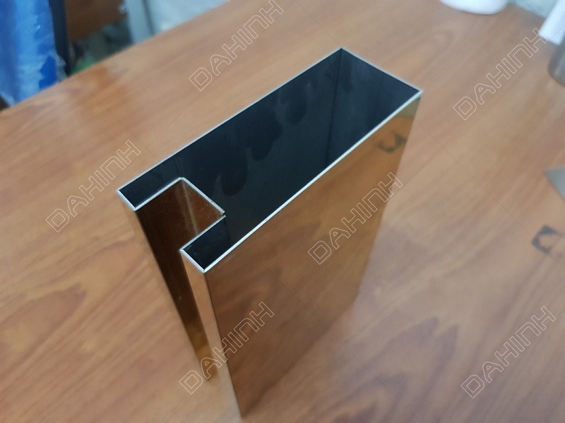 Gia công vách kính khung inox tại Hà Nội chất lượng cao
