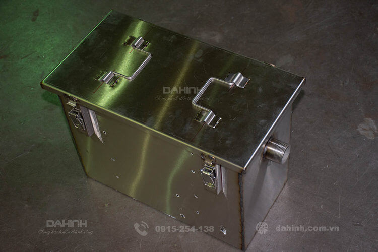 Gia công Bể tách mỡ, bể lọc rác inox
