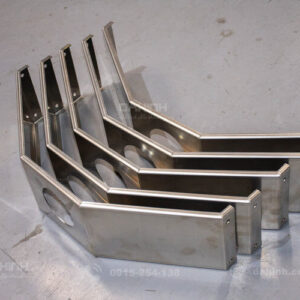 Gia công cắt gấp inox