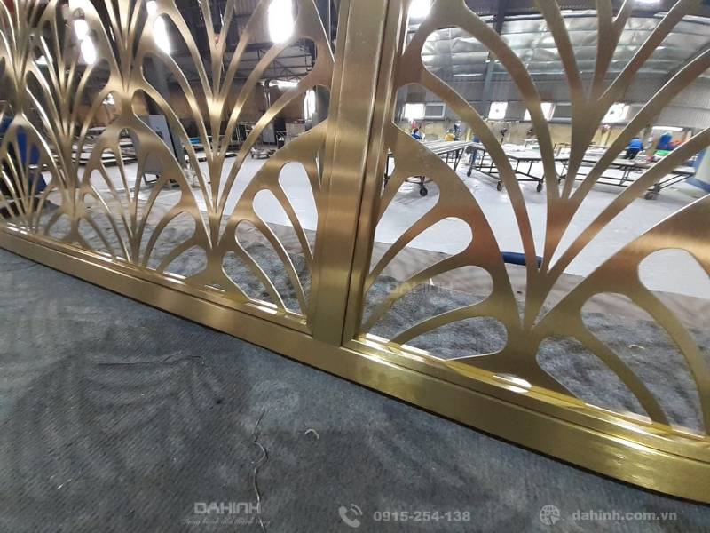 Gia công vách ngăn cắt laser cnc inox mạ vàng