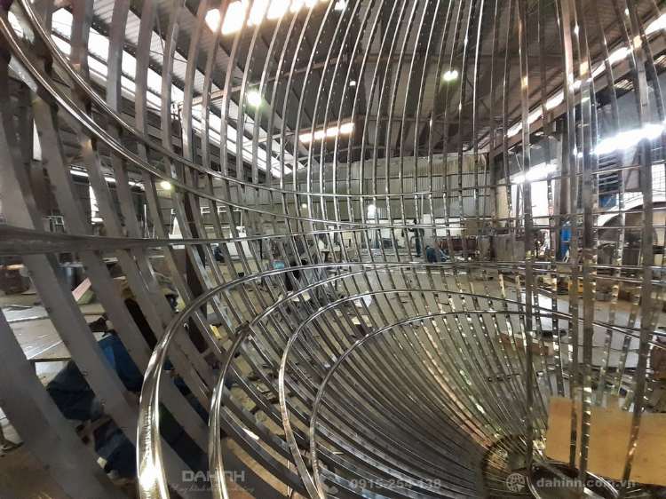 Gia công quả cầu inox kích thước lớn