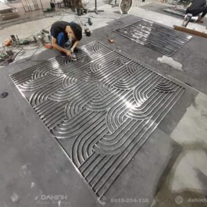 Gia công vách ngăn inox304 tại Hà Nội theo yêu cầu