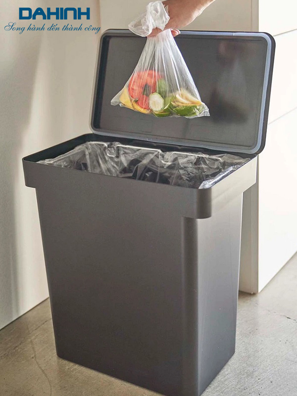 thùng rác inox