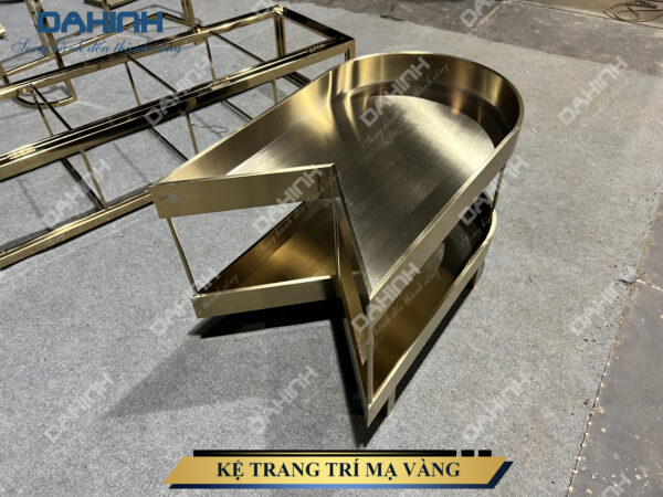kệ trang trí phòng khách hiện đại