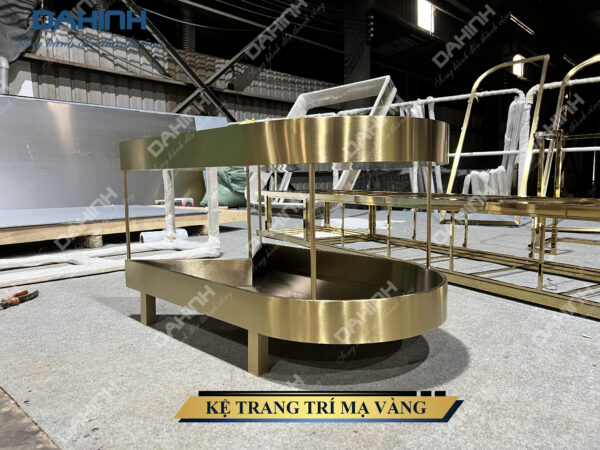 kệ trang trí phòng khách hiện đại